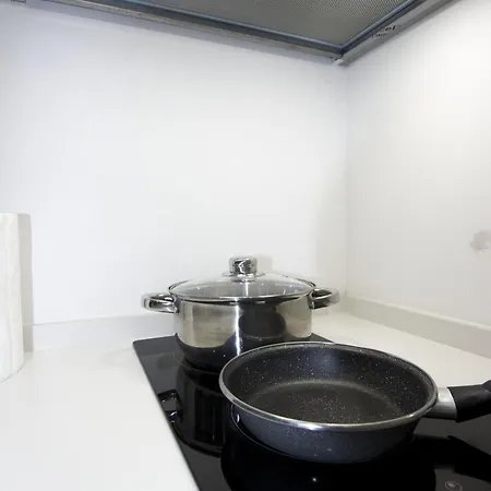 Rentalsevilla Torneo Apartment *